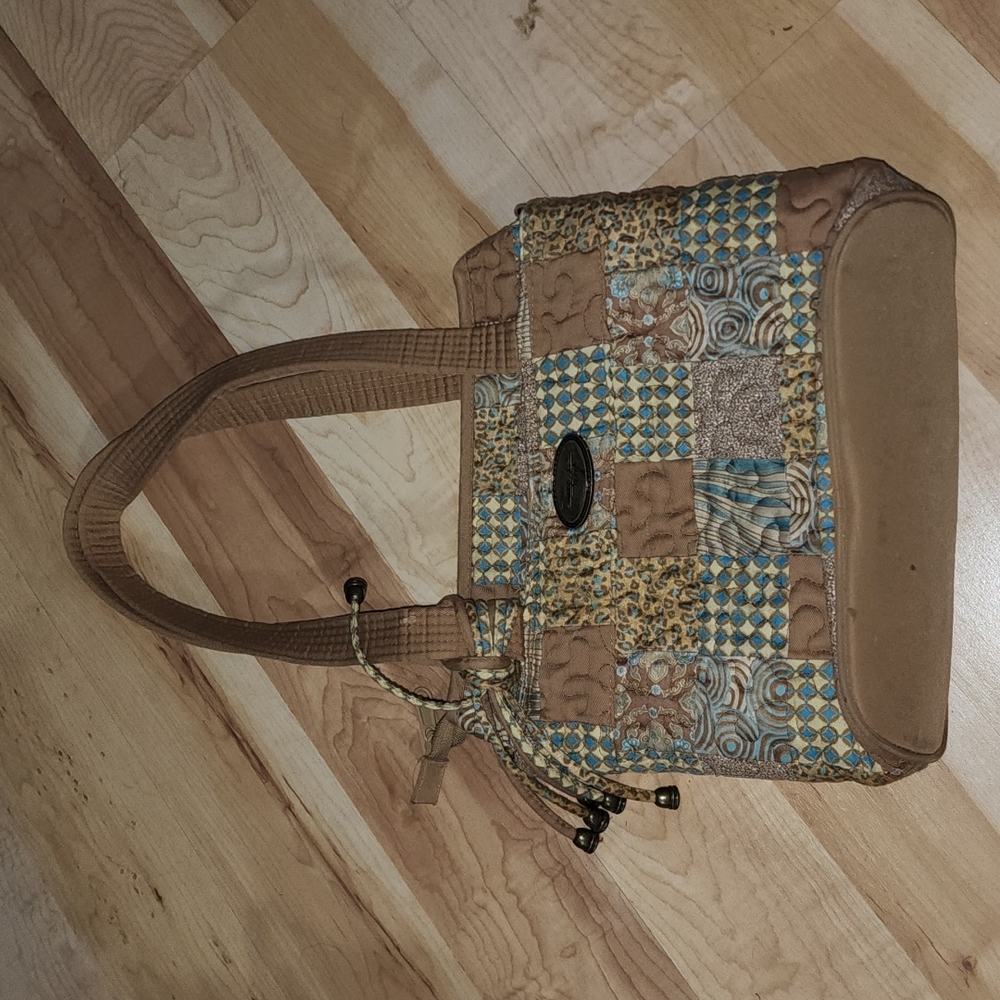 Donna sharp quilted purse